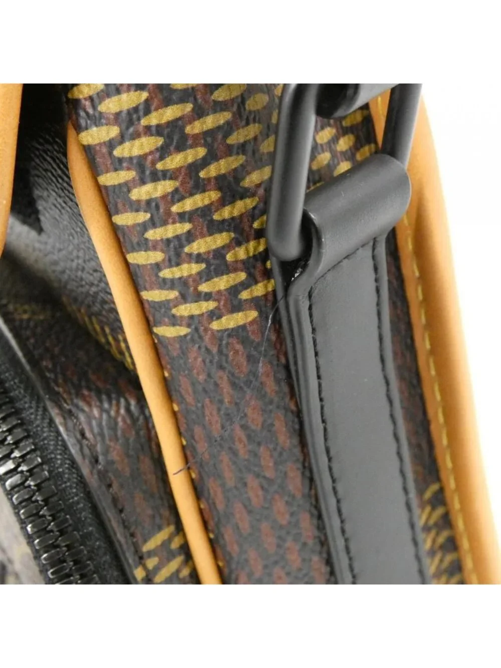 Louis Vuitton Damier Giant Amazon Messenger Shoulder